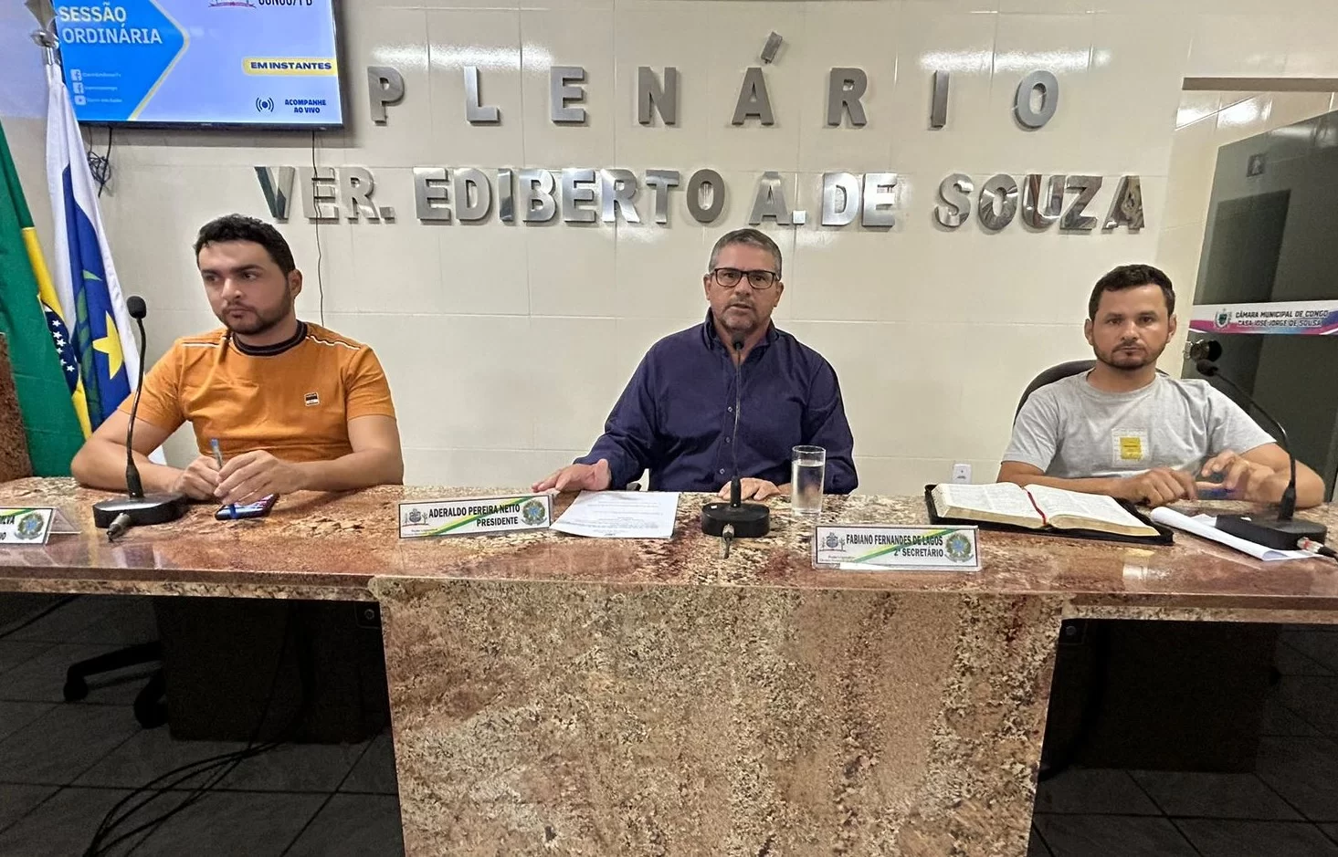 Presidente da Câmara do Congo devolve 213 mil reais aos cofres da Prefeitura